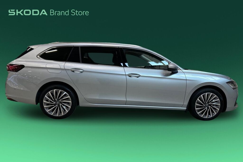 Skoda Superb 2025 Combi 1.5 TSI PHEV L&K Explore DSG Autom.