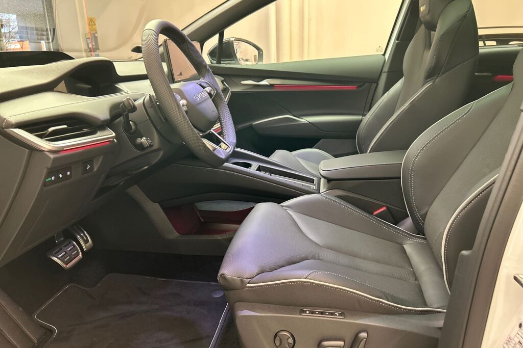 Skoda Enyaq 2025 85x 4x4 RS
