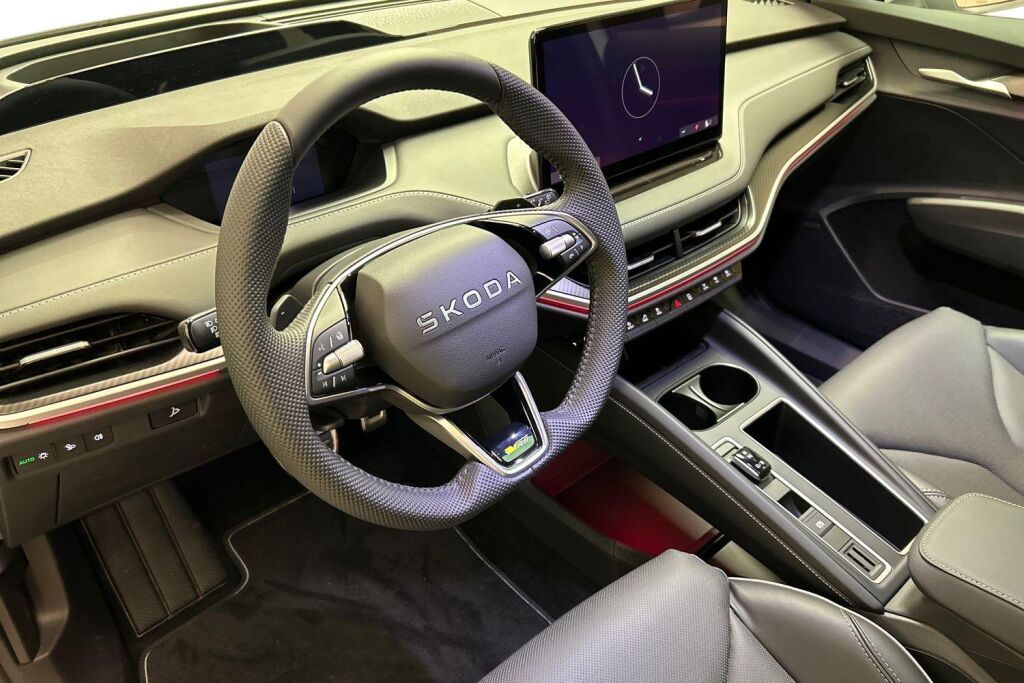 Skoda Enyaq 2025 85x 4x4 RS