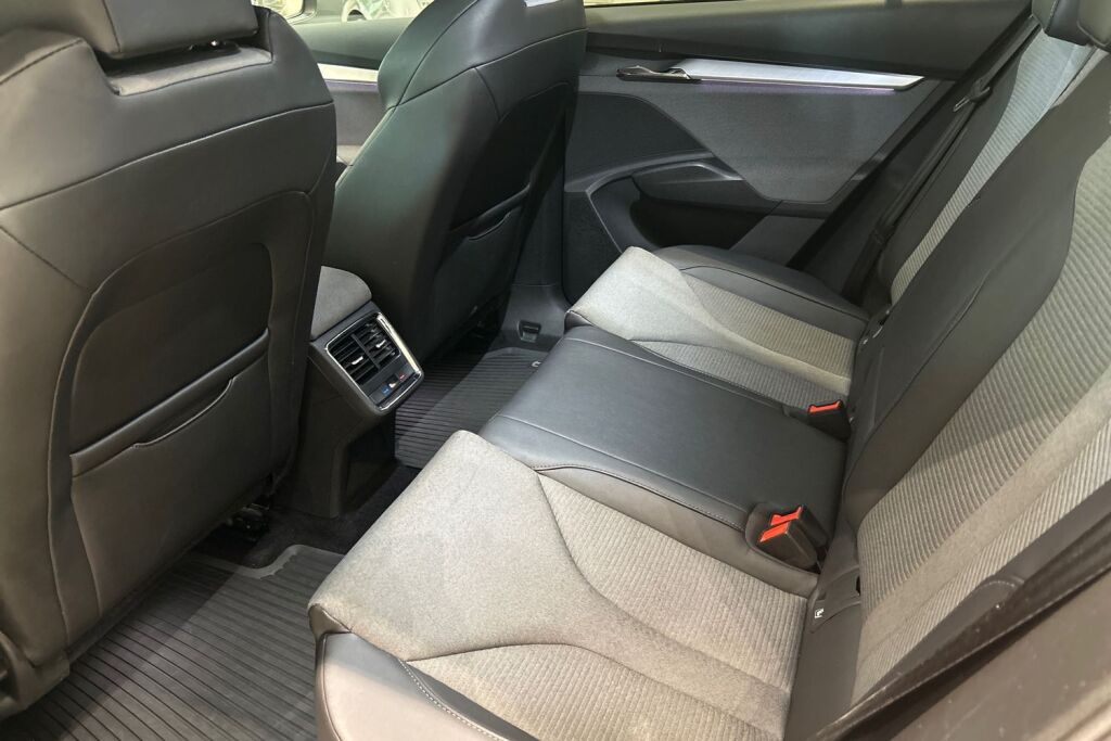 Skoda Enyaq 2022 80 iV