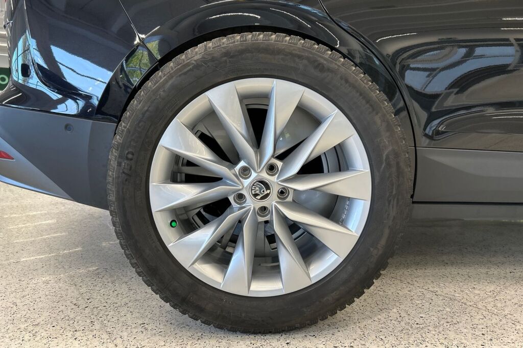 Skoda Enyaq 2023 80 iV
