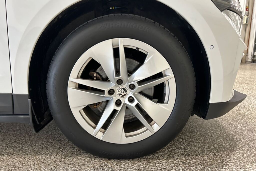 Skoda Enyaq 2023 80 iV