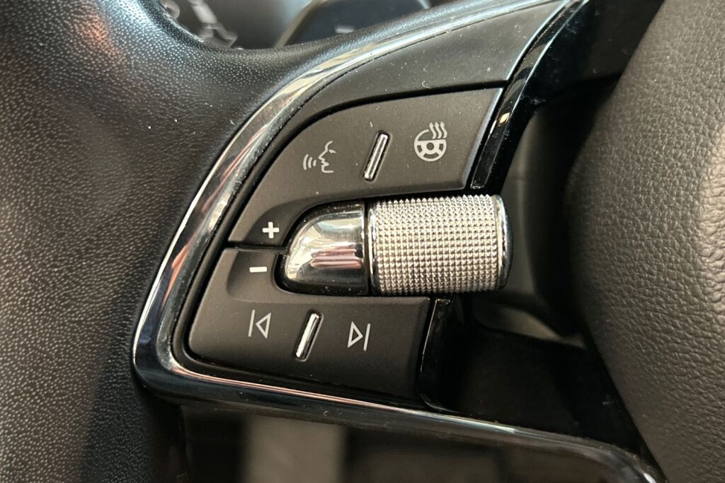 Skoda Karoq 2022 2.0 TDI 150 4x4 Ambition DSG Autom.