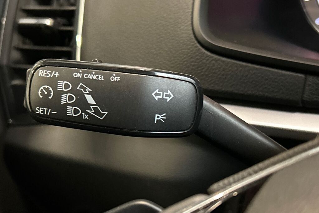 Skoda Karoq 2022 2.0 TDI 150 4x4 Ambition DSG Autom.