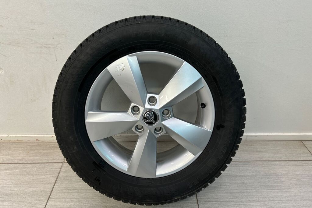 Skoda Karoq 2022 2.0 TDI 150 4x4 Ambition DSG Autom.