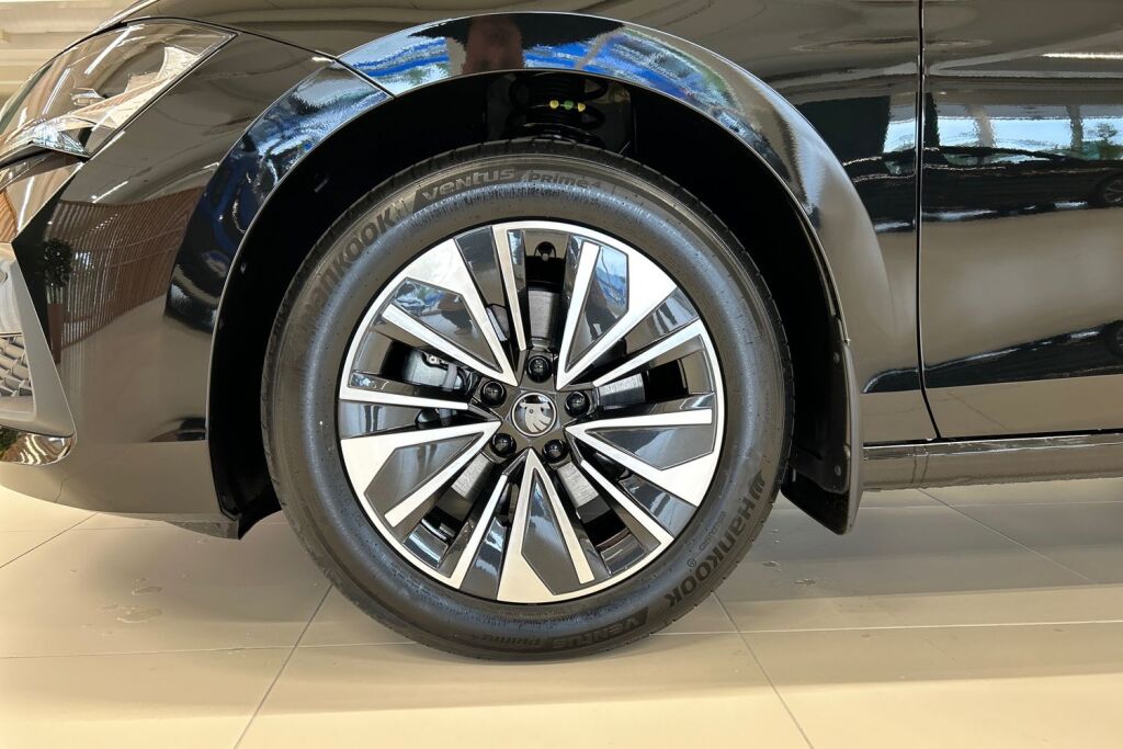 Skoda Superb 2026 Combi 1.5 TSI eTEC Essence DSG Autom.