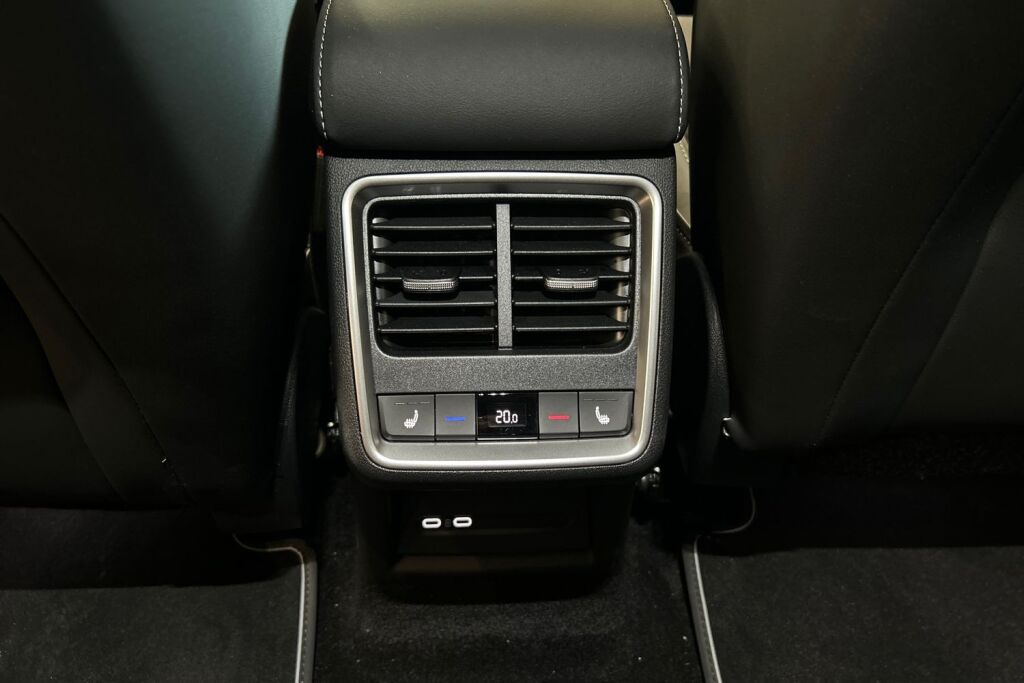 Skoda Elroq 2026 60 SportLine
