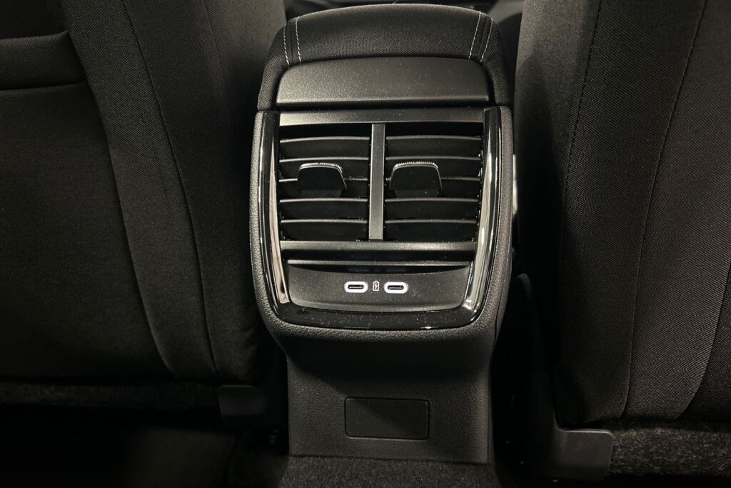 Skoda Kamiq 2026 1.0 TSI 116 Selection DSG Autom.
