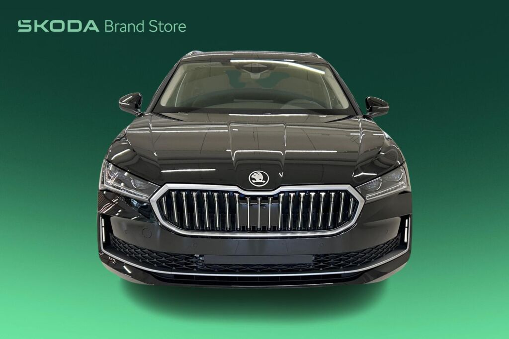 Skoda Superb 2026 Combi 1.5 TSI PHEV Style Explore DSG Autom.