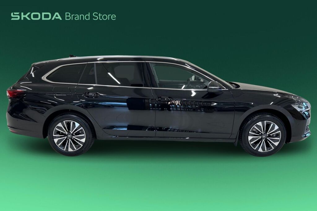 Skoda Superb 2026 Combi 1.5 TSI PHEV Style Explore DSG Autom.