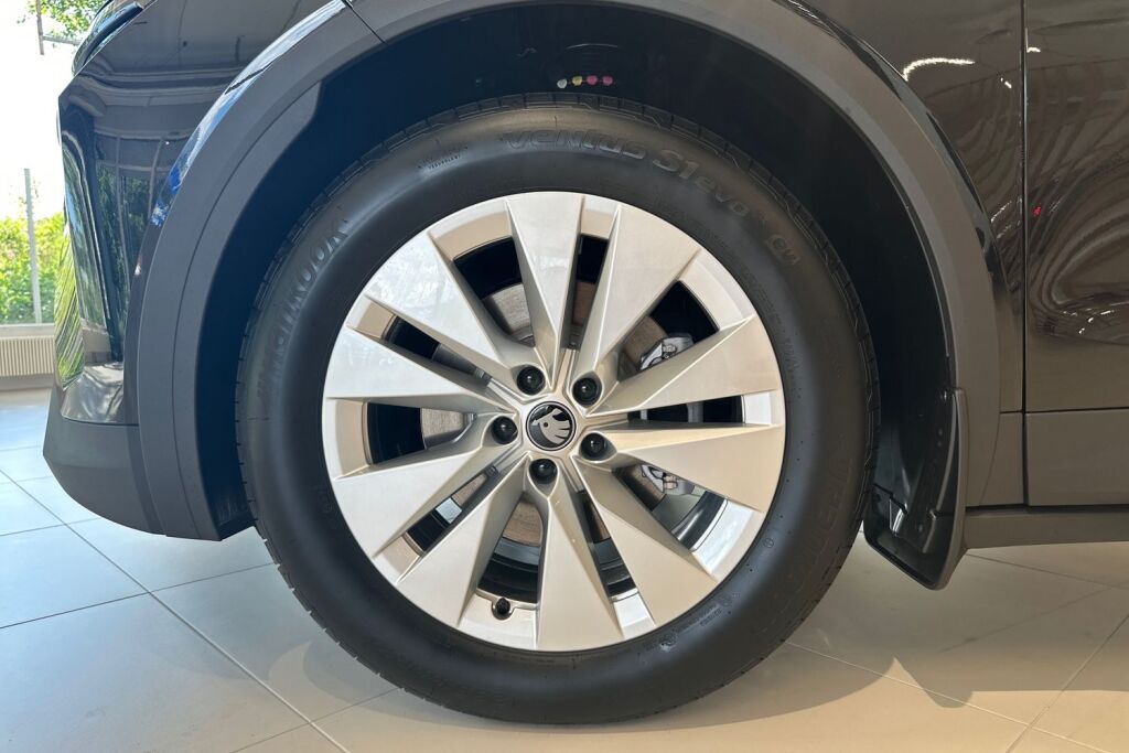Skoda Elroq 2026 50 Selection
