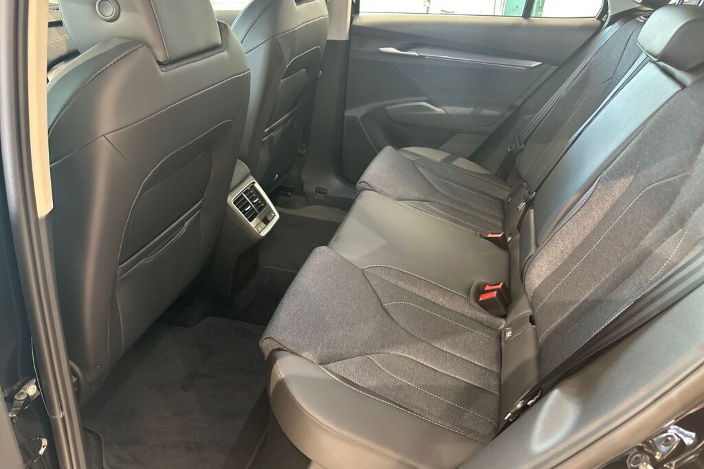Skoda Elroq 2026 50 Selection
