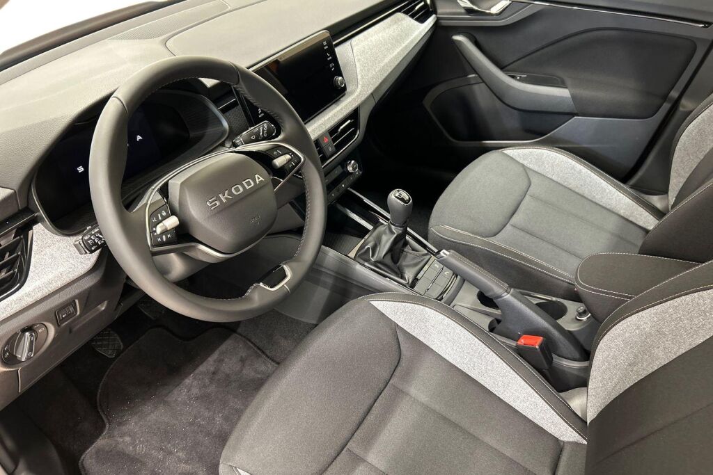 Skoda Kamiq 2027 1.0 TSI 116 Selection