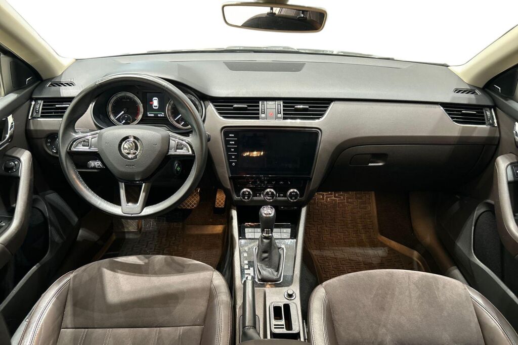 Skoda Octavia 2017 Combi 1,8 TSI 4x4 L&K DSG Autom.