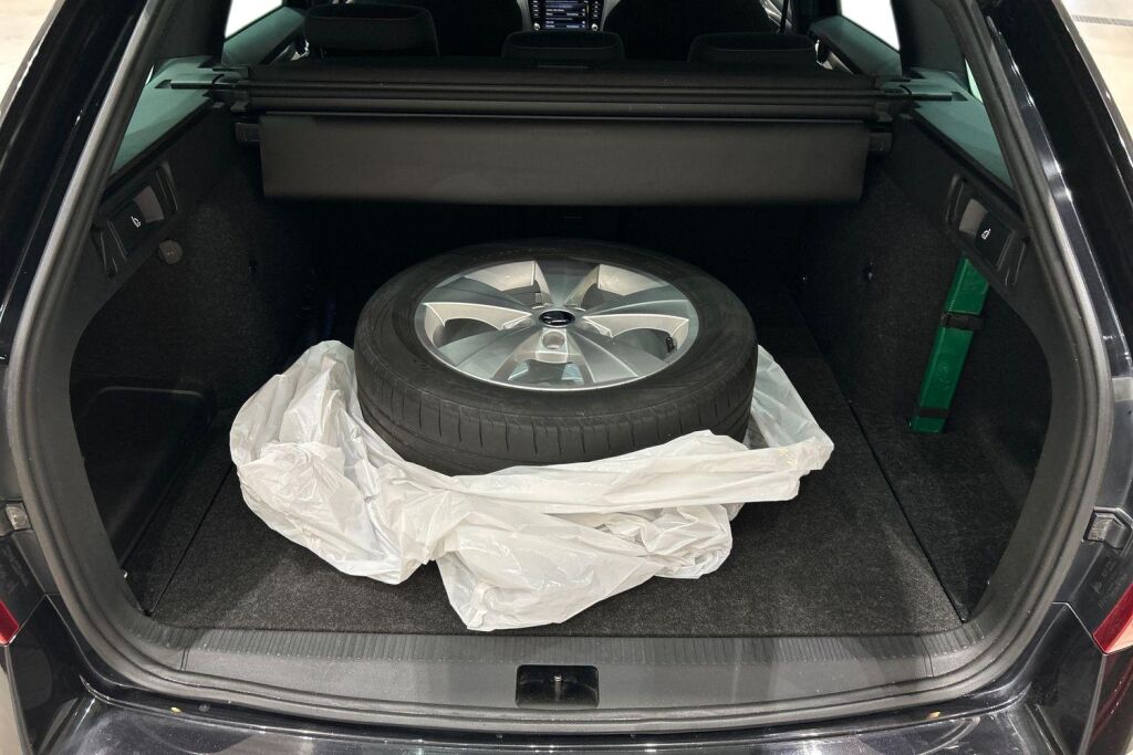 Skoda Octavia 2019 Combi 2,0 TDI 184 4x4 Style BusinessLine DSG Autom.