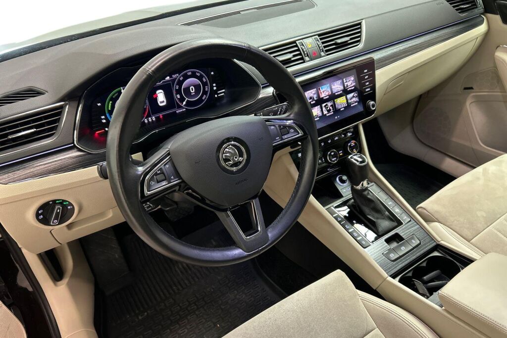 Skoda Superb 2020 Combi 1,4 TSI PHEV Style iV DSG Autom.