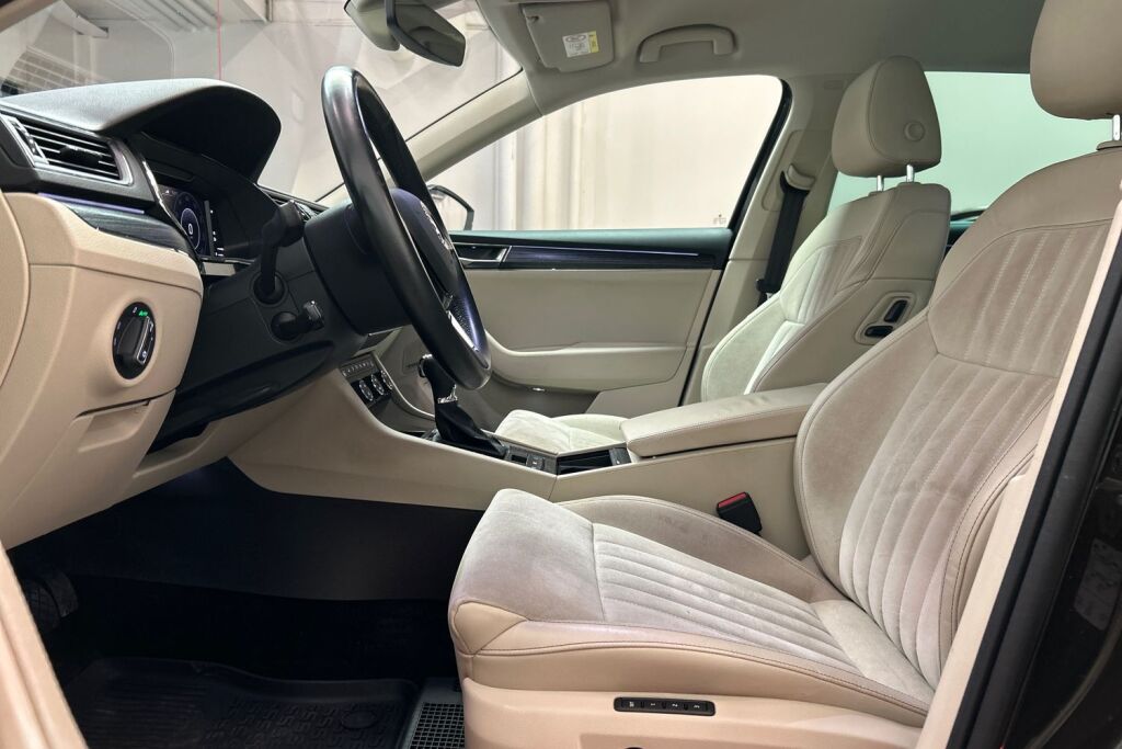 Skoda Superb 2020 Combi 1,4 TSI PHEV Style iV DSG Autom.