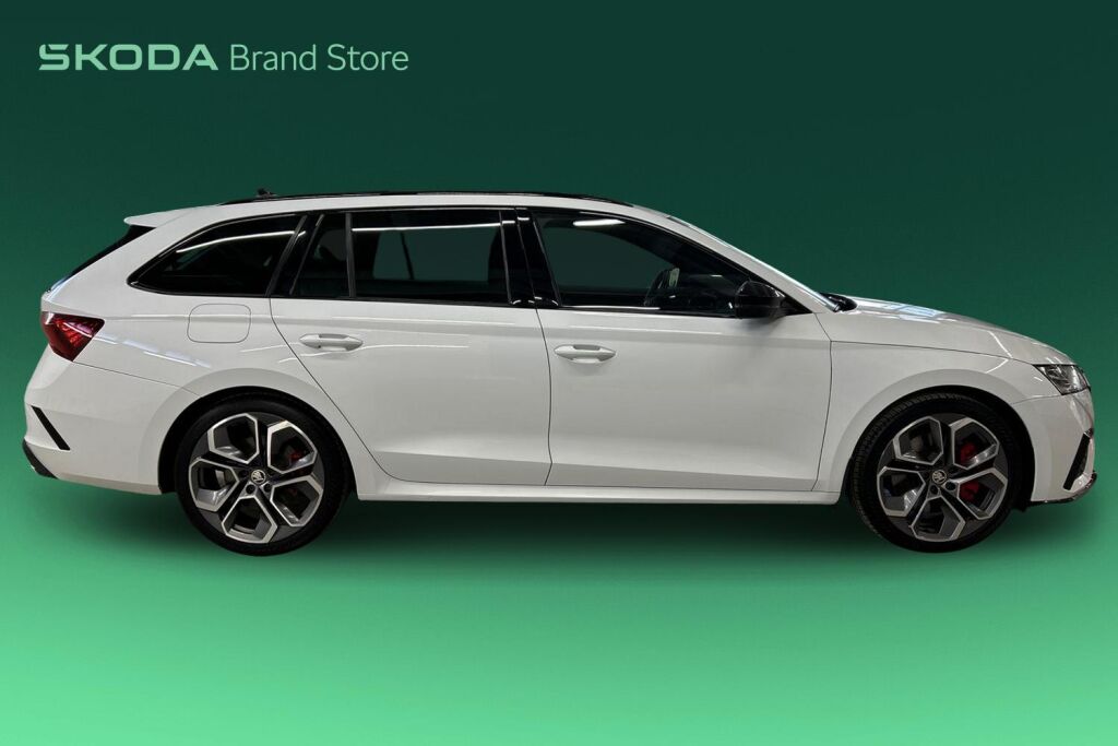 Skoda Octavia 2021 Combi 2,0 TSI RS DSG Autom.