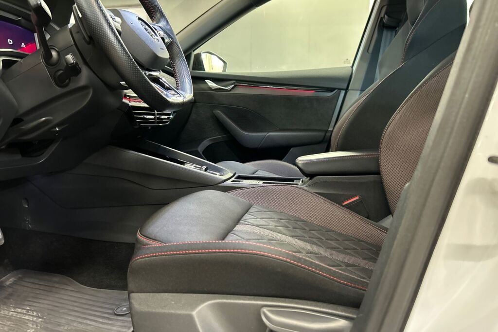 Skoda Octavia 2021 Combi 2,0 TSI RS DSG Autom.