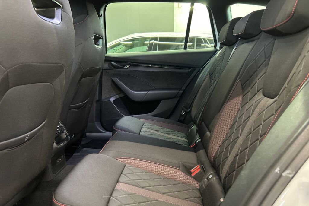 Skoda Octavia 2021 Combi 2,0 TSI RS DSG Autom.