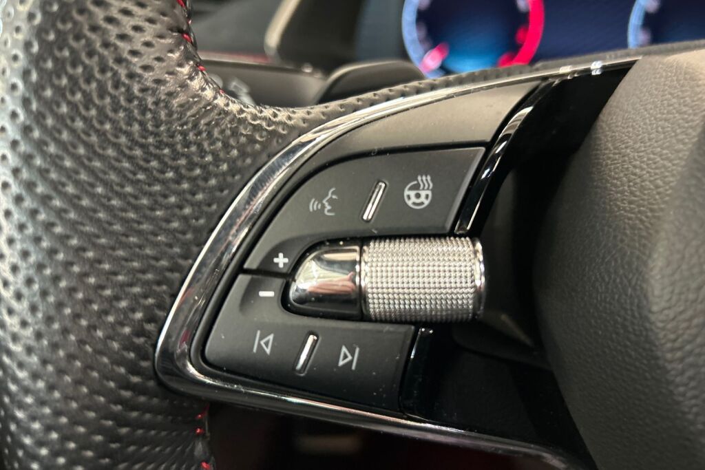 Skoda Octavia 2021 Combi 2,0 TSI RS DSG Autom.