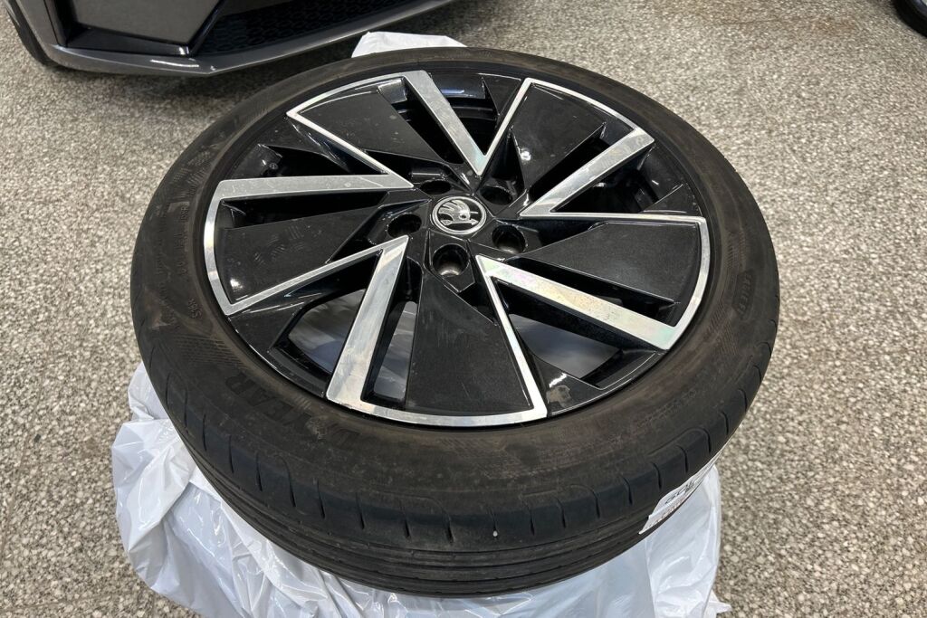 Skoda Octavia 2021 Combi 1,4 TSI PHEV Ambition iV DSG Autom.