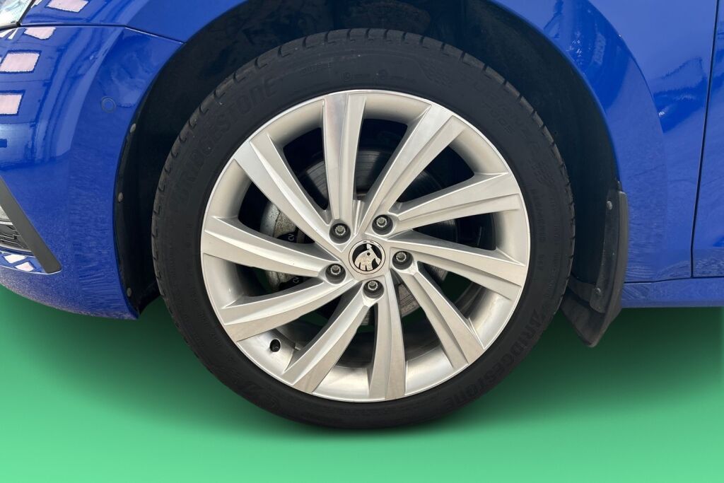 SKODA Octavia 2021 1,4 TSI PHEV Style iV DSG Autom.