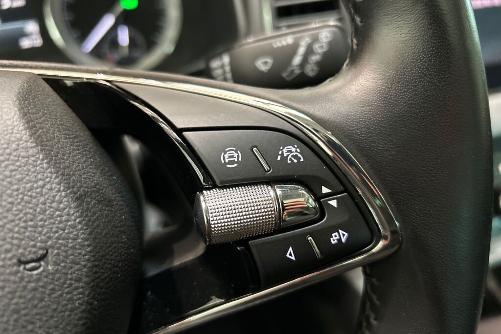 Skoda Karoq 2021 1,5 TSI Style BusinessLine DSG Autom.
