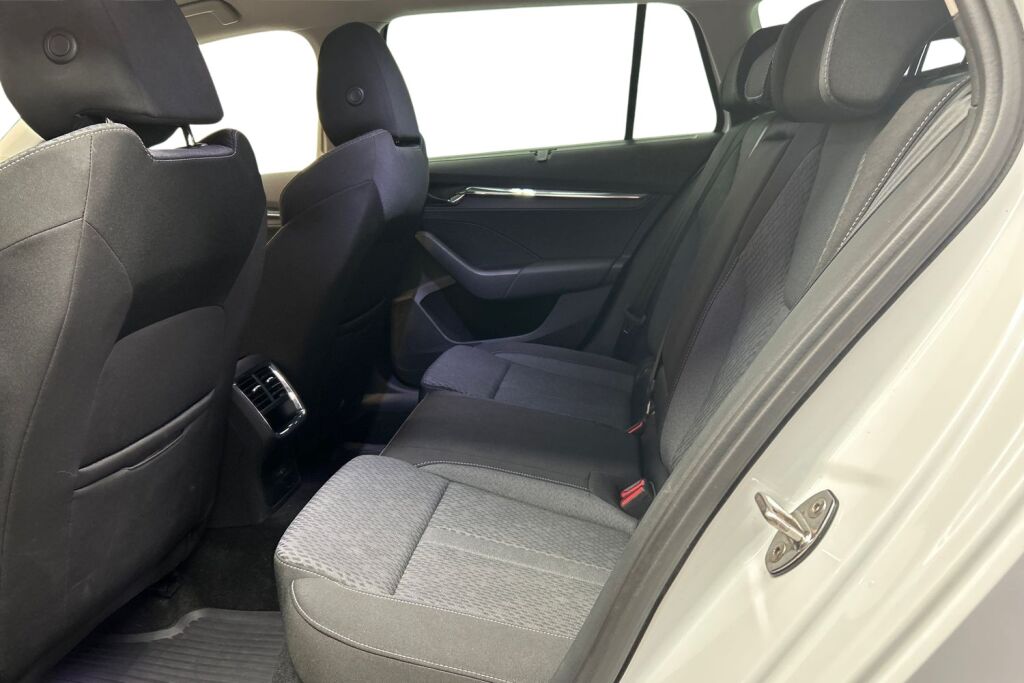 SKODA Octavia 2022 Combi 1.5 TSI Style eTEC DSG Autom.