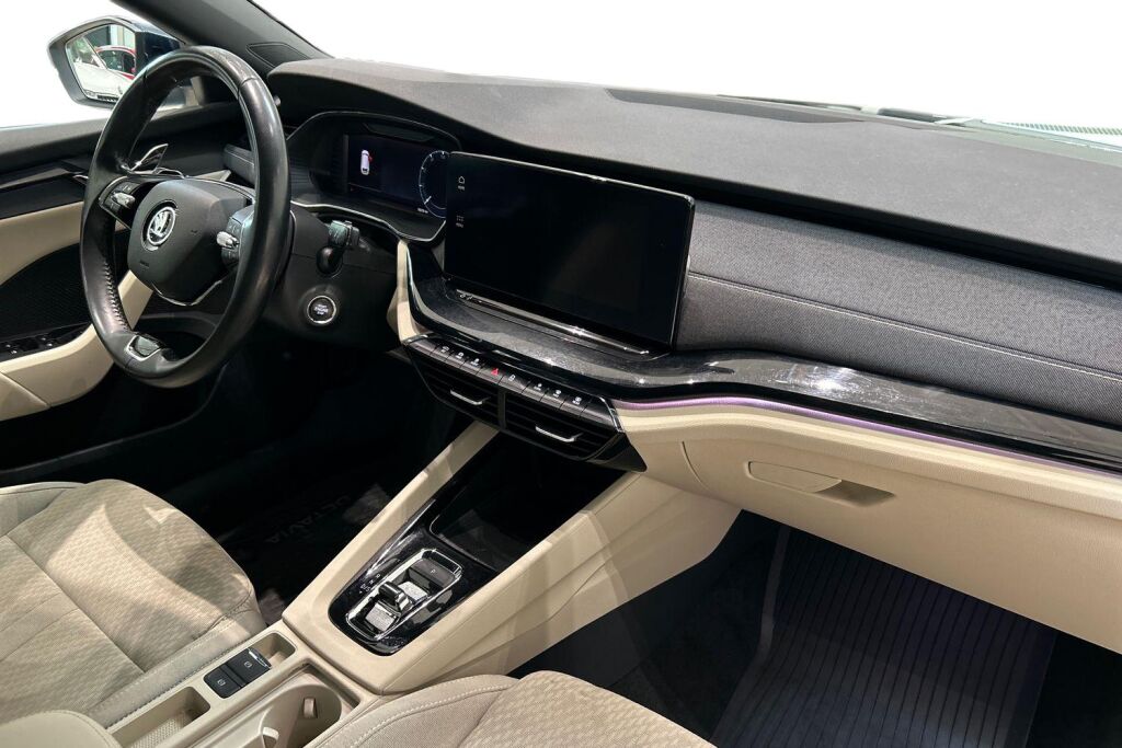 SKODA OCTAVIA 2022 Combi 1.5 TSI G-TEC Style DSG Autom.