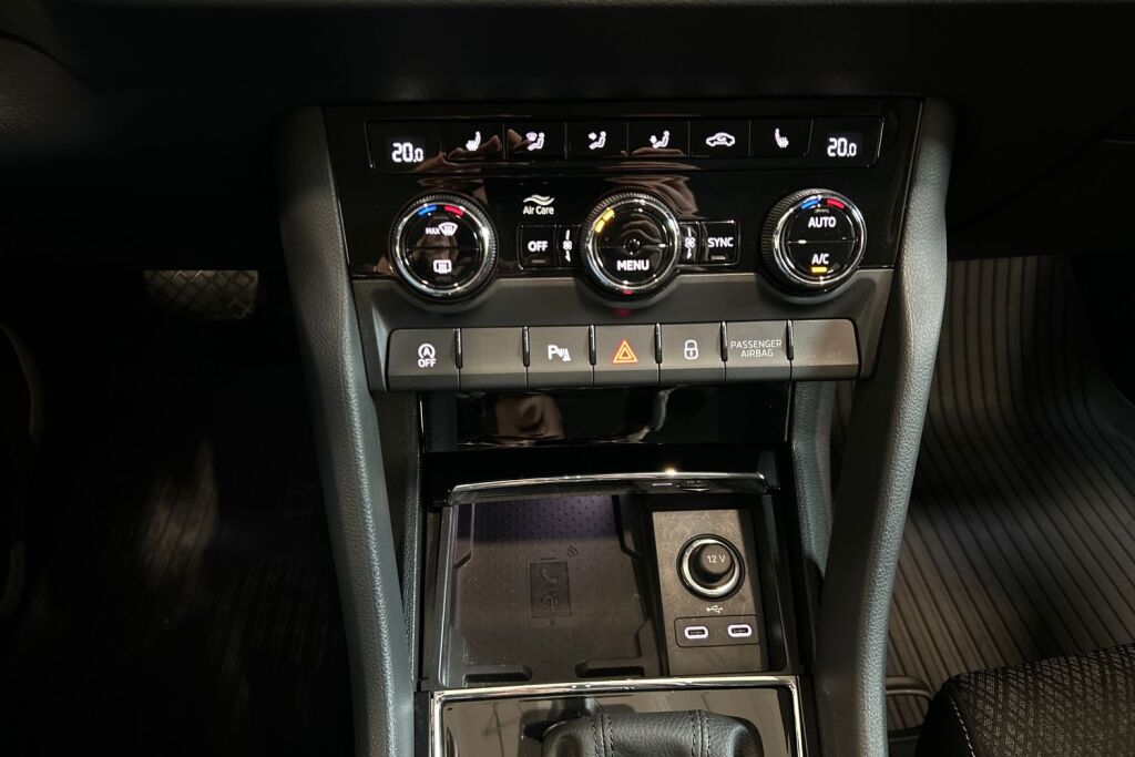 Skoda Karoq 2022 1.5 TSI Style DSG Autom.