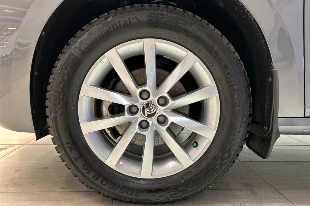 Skoda Kamiq 2022 1.0 TSI 110 Ambition DSG Autom.