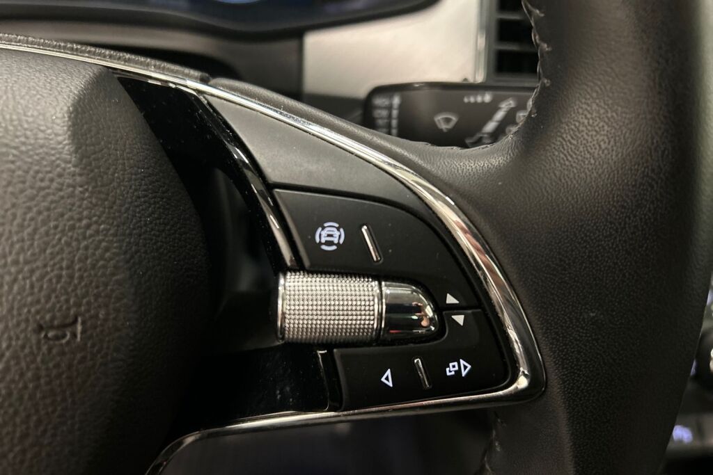 Skoda Kodiaq 2023 2.0 TDI 150 4x4 Ambition DSG Autom.
