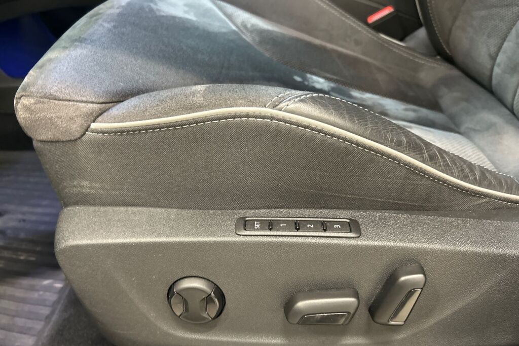 Skoda Enyaq 2023 80x 4x4 SportLine iV