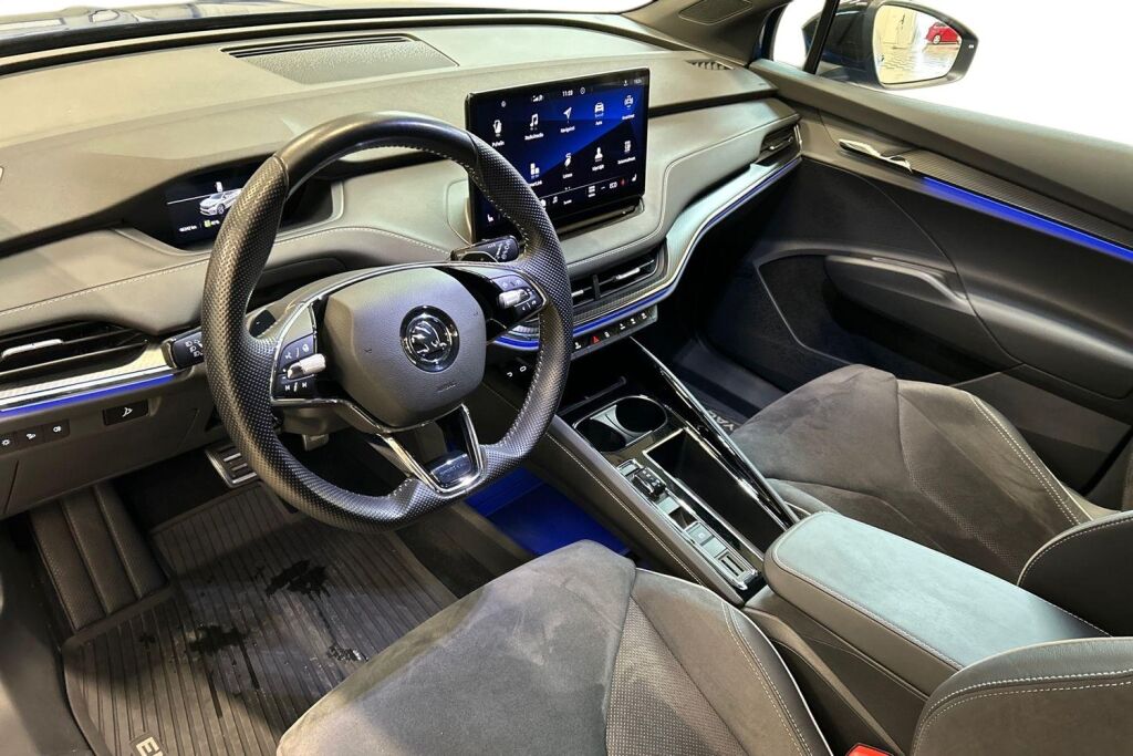 Skoda Enyaq 2023 80x 4x4 SportLine iV