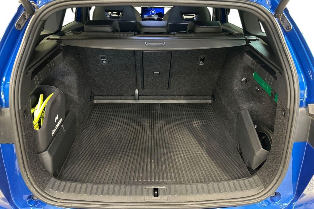 Skoda Enyaq 2023 80x 4x4 SportLine iV