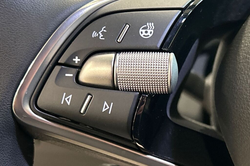 SKODA Enyaq 2024 85x 4x4 BusinessLine