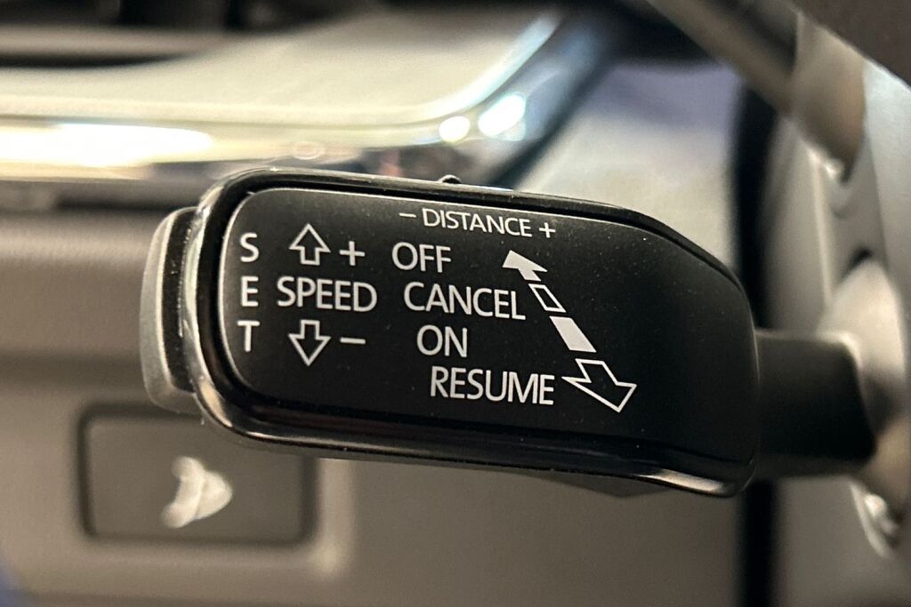 SKODA Enyaq 2024 85x 4x4 BusinessLine