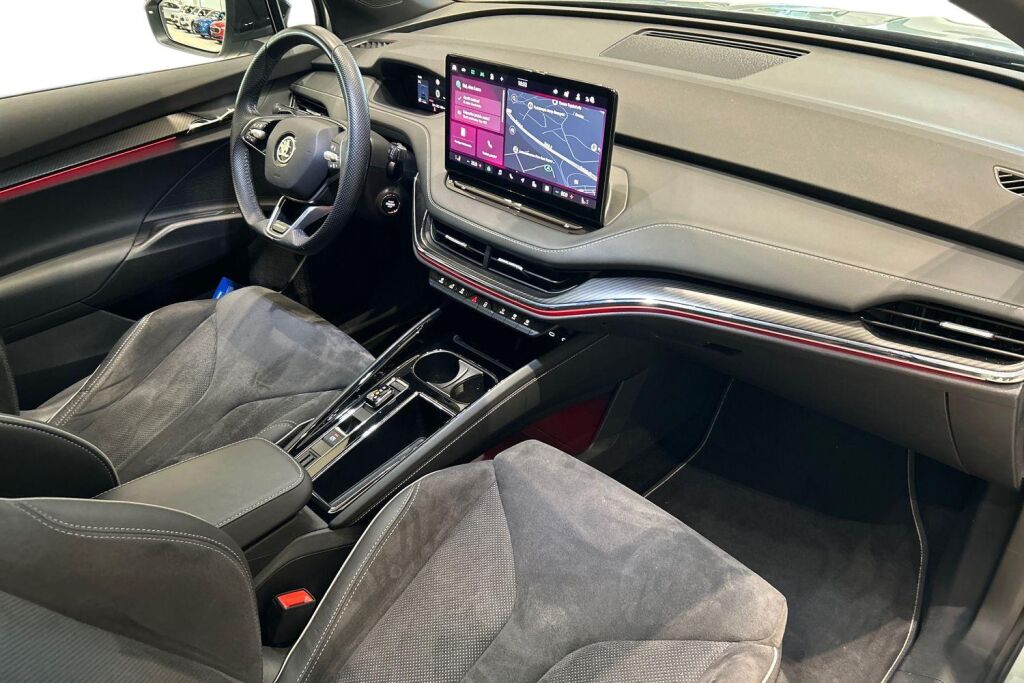 Skoda Enyaq 2024 85x 4x4 SportLine Business