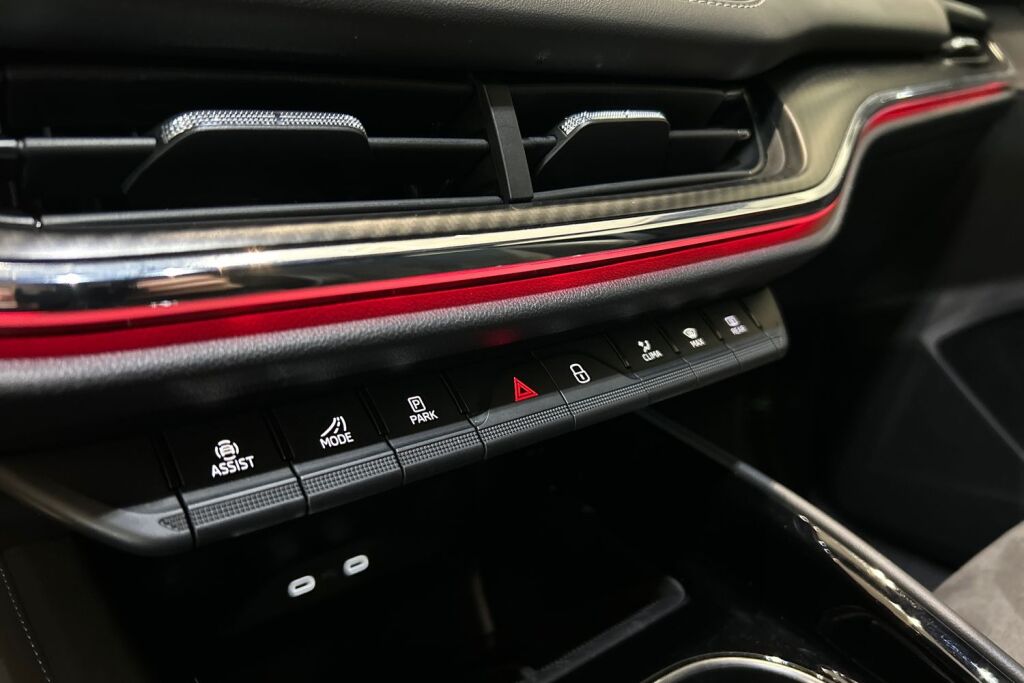 Skoda Enyaq 2024 85x 4x4 SportLine Business