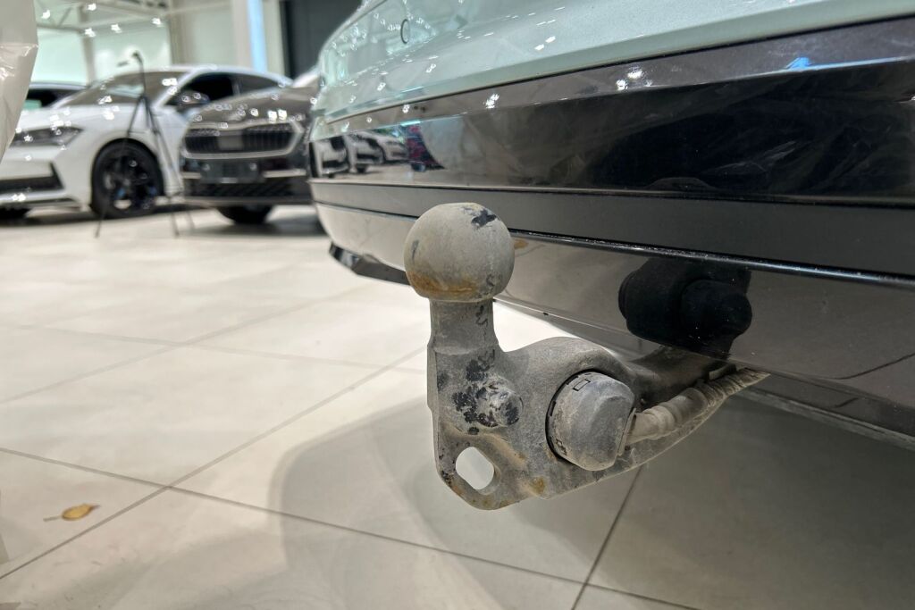 Skoda Enyaq 2024 85x 4x4 SportLine Business