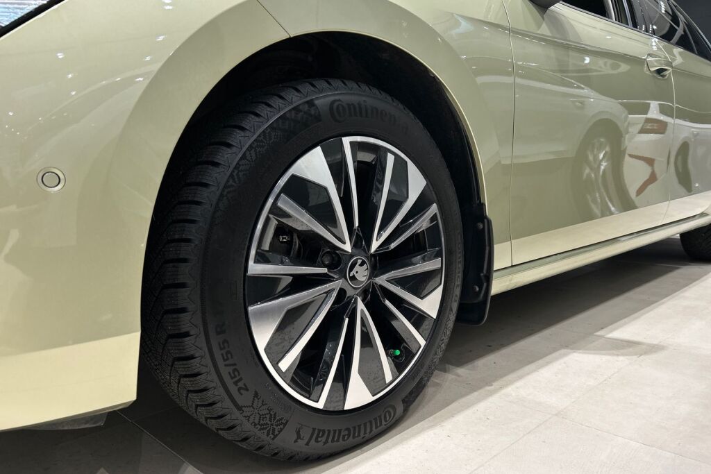 Skoda Superb 2025 Combi 1.5 TSI eTEC Style DSG Autom.