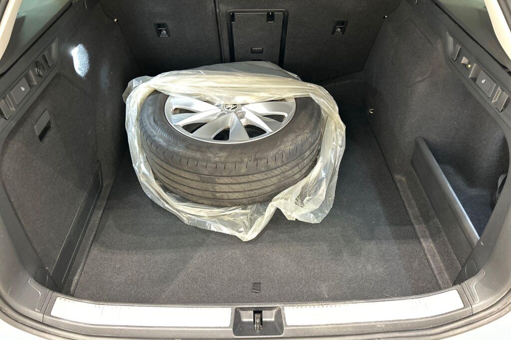 Skoda Superb 2025 Combi 1.5 TSI eTEC Style DSG Autom.