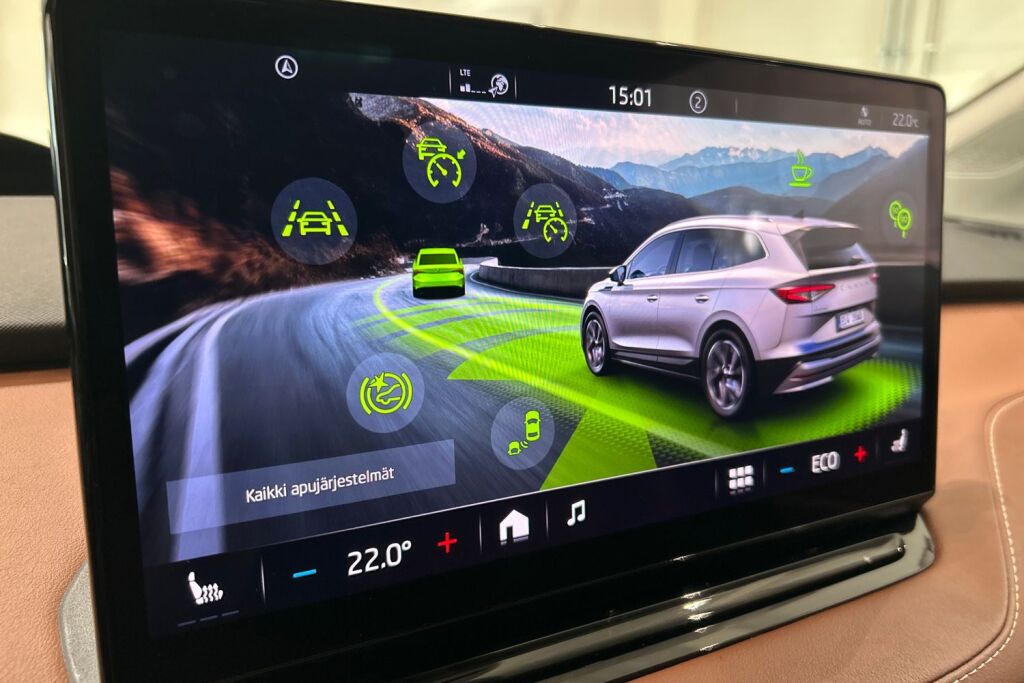SKODA ENYAQ 2022 80x 4x4 iV