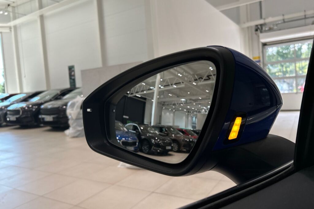 SKODA ENYAQ 2022 80x 4x4 iV