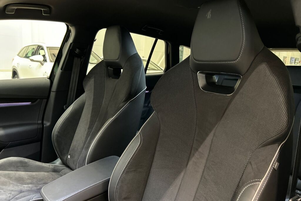 Skoda Enyaq 2022 80x 4x4 SportLine iV