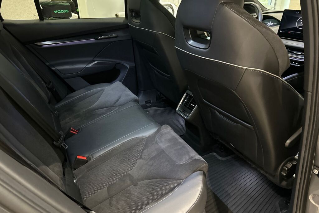 Skoda Enyaq 2022 80x 4x4 SportLine iV