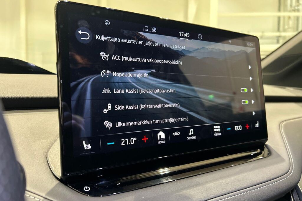 Skoda Enyaq 2022 80x 4x4 SportLine iV