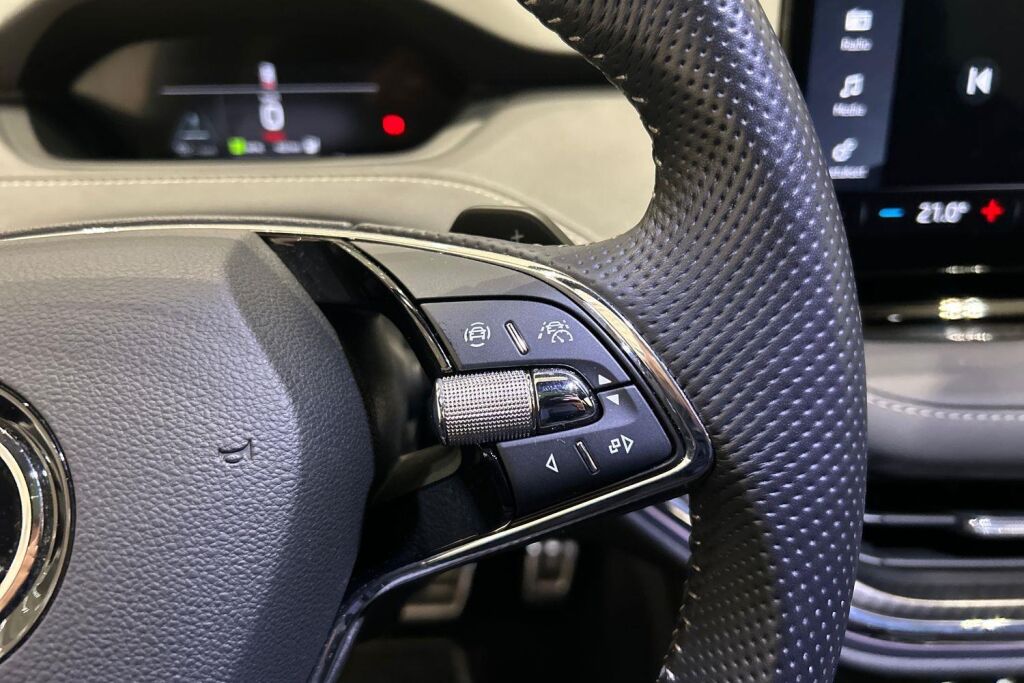 Skoda Enyaq 2022 80x 4x4 SportLine iV