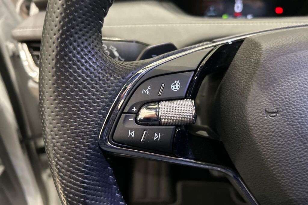 Skoda Enyaq 2022 80x 4x4 SportLine iV